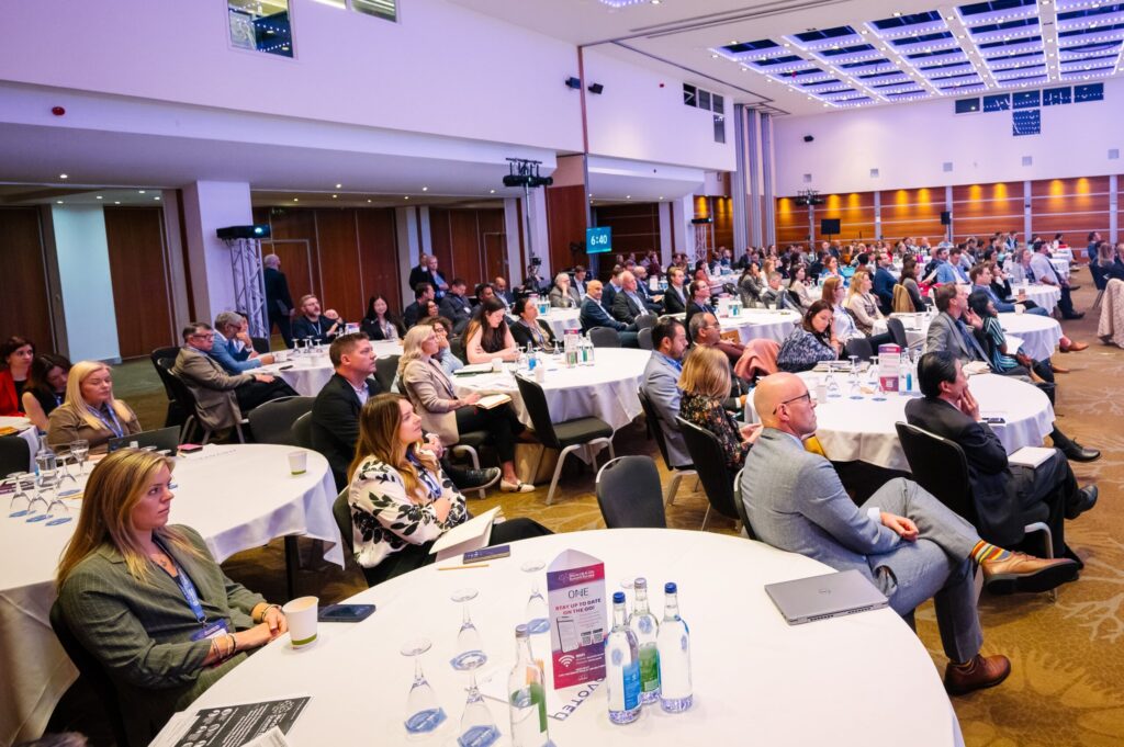 CB-CDx-0107-min-scaled11-1-1024x681